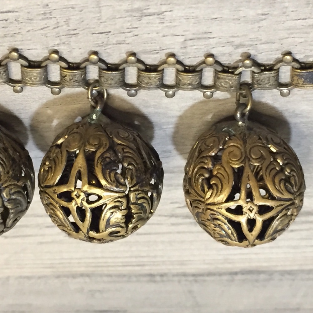 Antique Victorian Brass Filigree Ball Book Link Chain Necklace - Picture 12 of 17